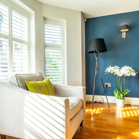 Alma Terrace Apartment